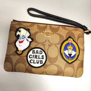 Disney coach villains pouch